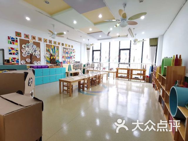 宁波市宝韵荣安幼儿园