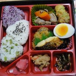好吃的外卖小吃 0V9AyGC5r9RiWICRGyaUWad9UM1oR_vpL-Z59OhgFdS8QDOfHvr0HFPbgU8uhSebF5u7J_jS4MuCaeLAHD0KTg.jpg