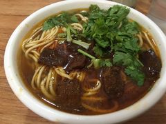 星空体育和府捞面新品厨神牛肉面 火爆开启今夏美味盛宴