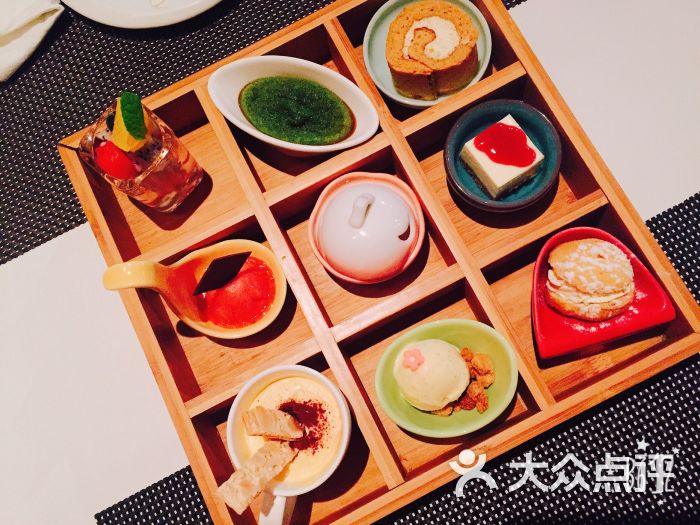fount 日本料理-九宫格甜品图片-上海美食-大众点评网