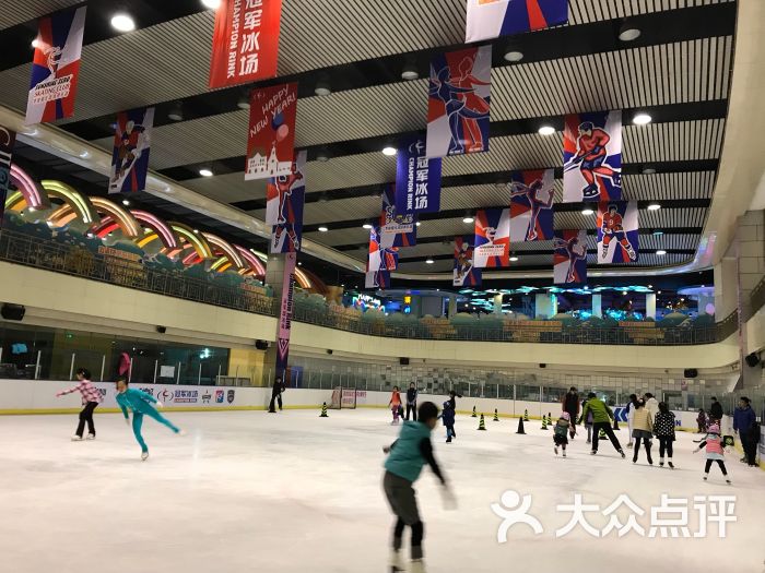 冠军溜冰场(世纪金源购物中心店)-图片-北京运动健身