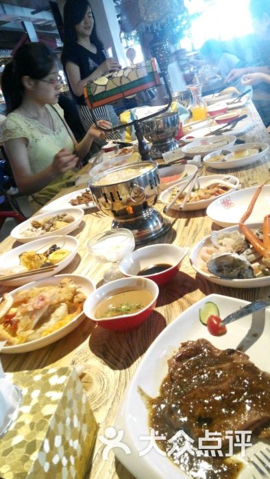 深圳豪华的海鲜自助餐_海鲜自助餐蒸锅券_环球海鲜豪华自助餐