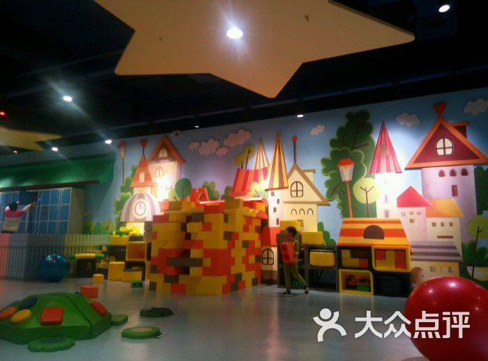 儿童成长乐园会员 0_ioZlLR9Oj5EjUIghZ9I0xQSbK3z5hsJMghCZiyS9knG90Lc9InM-TSuRIr7O8gTYGVDmosZWTLal1WbWRW3A.jpg