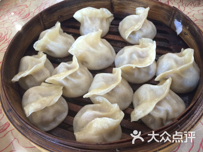 牛肉大葱蒸饺