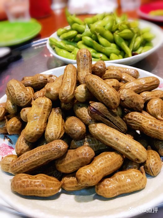 张记一哥烧烤(凯旋路延安西路店)卤煮花生图片 - 第1张