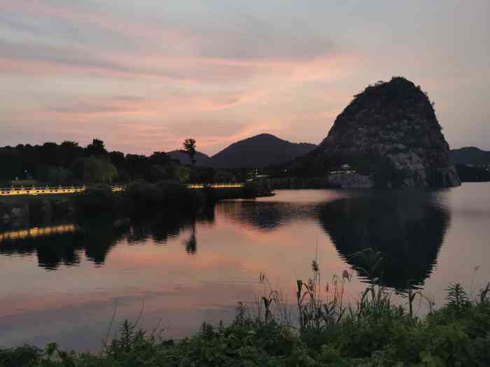 寿桃湖风景区