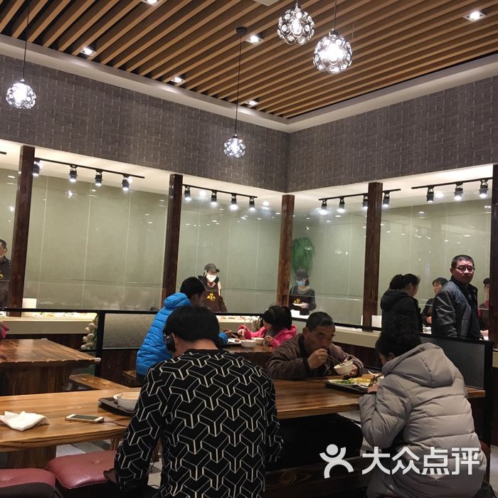 王老七大食堂