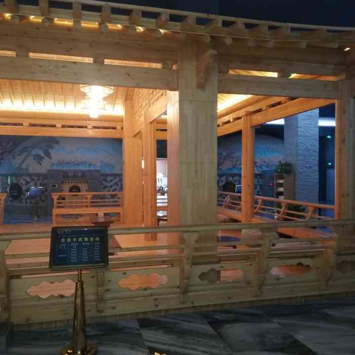 第一次来同和的东莫汤泉因为周一人比较少很好推卡有点强势不过在可