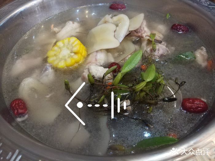 石橄榄鸡火锅