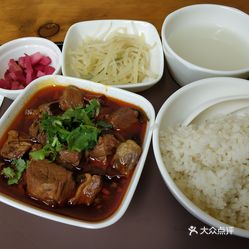 搭膳红烧牛肉饭没有加热包怎么吃_红烧牛肉饭图片