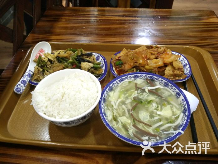 福来旺 大食堂下饭小炒(蒜苔榨菜炒蛋&回锅肉&鸭血蛋花汤图片 第2