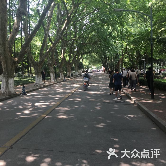 华东理工大学图书馆