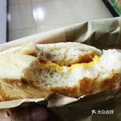 三亚经济总量好不好_三亚好风景真实照片(2)