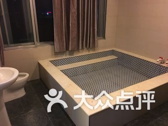   洗浴/汗蒸 |双台镇双台镇董屯村