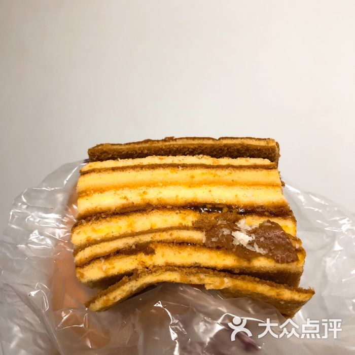 老莫食品(北京城乡贸易中心店)千层蛋糕图片 - 第1张