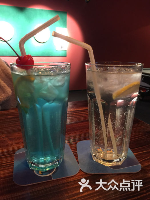 zebra bar斑马酒吧