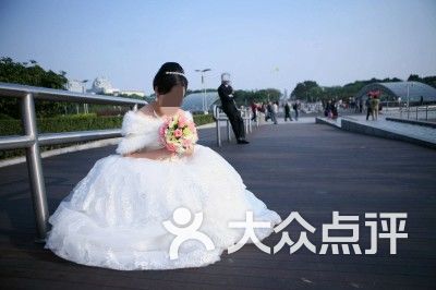 婚纱微网站_婚纱微信头像(2)