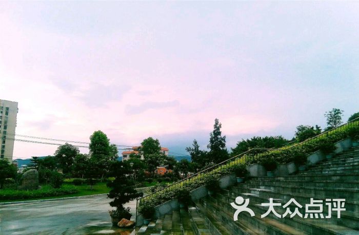 灌口中学(厦门一中集美分校)