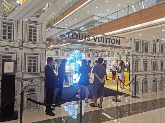 lv路易威登南宁万象城店