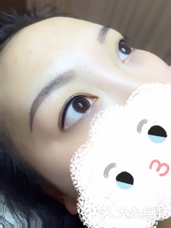 real queen日式无菌半永久纹眉眼线定妆