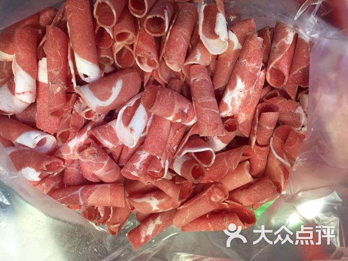 现切羊肉卷