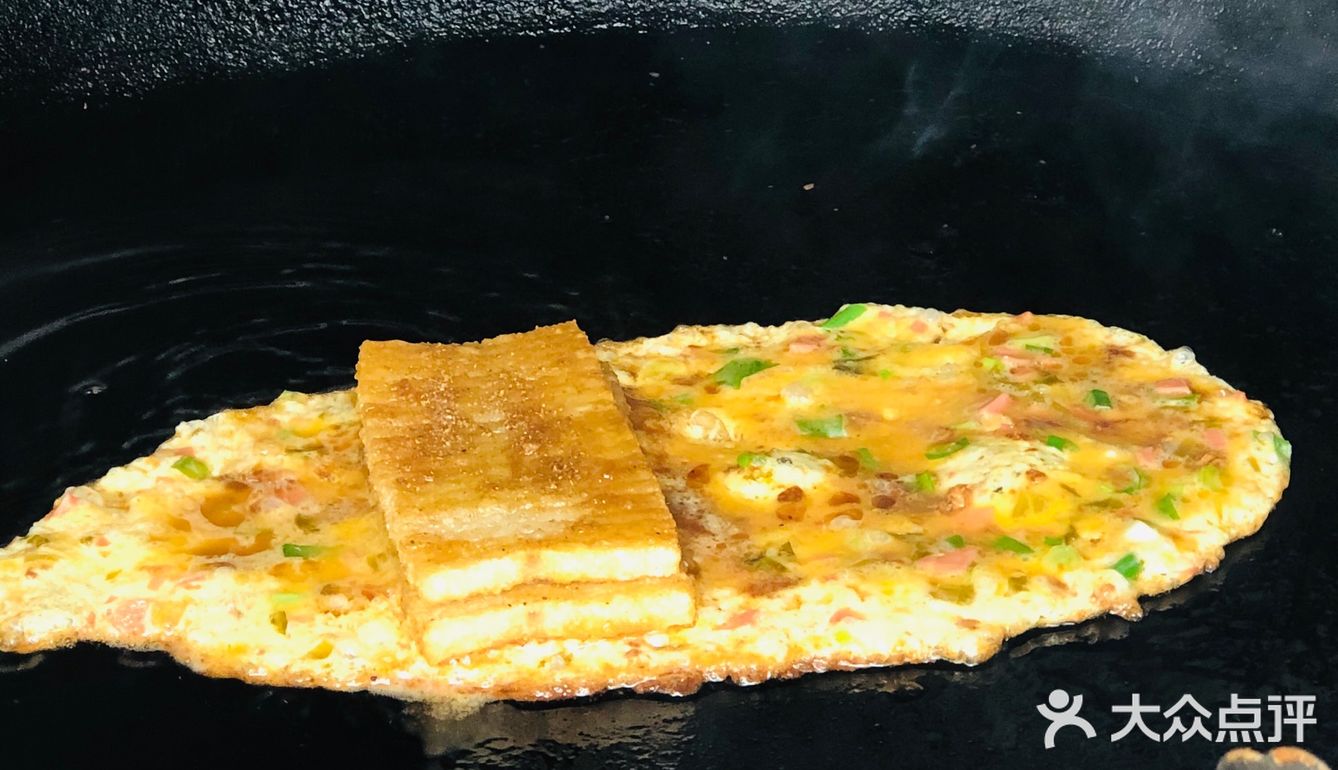 终于吃上了蛋包糕啦想了整个寒假之前一直都是在