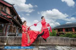 丽江束河婚纱摄影_丽江婚纱摄影照(3)