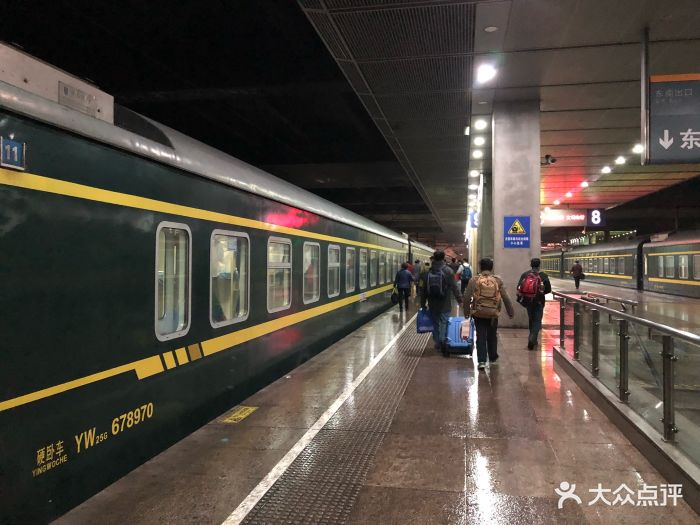 上海火车南站站台图片 - 第16张