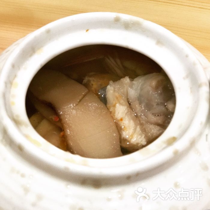 松茸茶壶汤