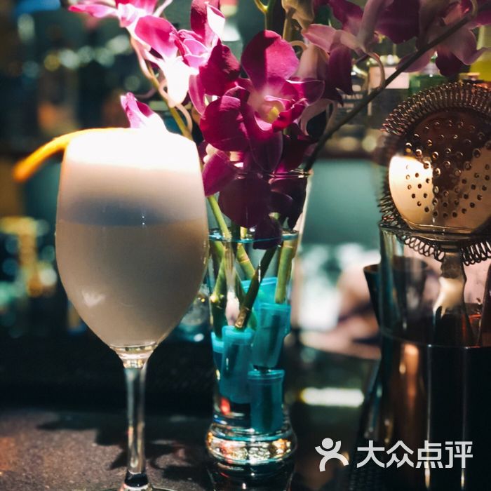 lush whisky cocktail 路徒酒吧