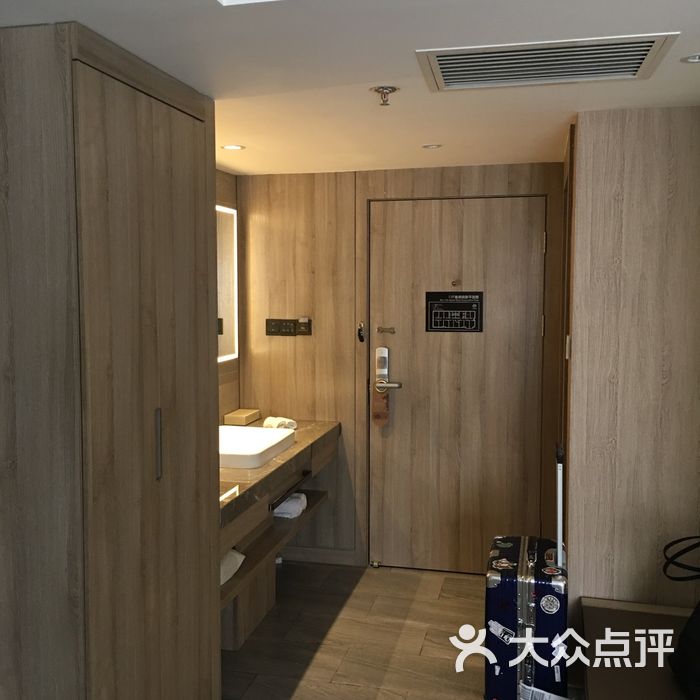 亚朵酒店