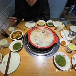 罗咯鸡·四川香辣鸡煲(广元南河店)