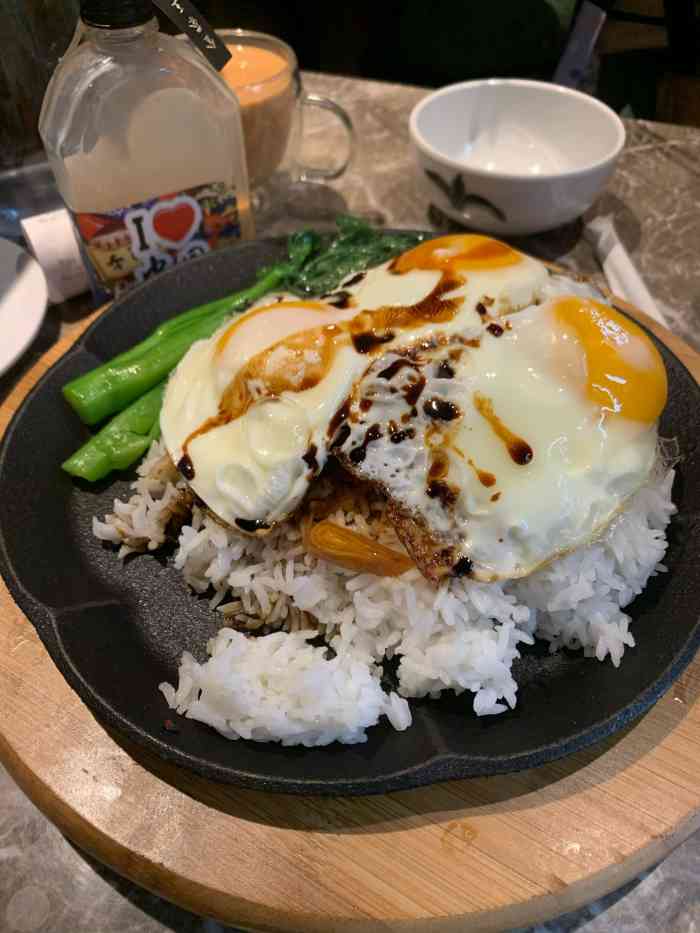 肥韬61香港金牌茶餐厅"一直都喜欢茶餐厅,喜欢吃焗饭,对这个大金.