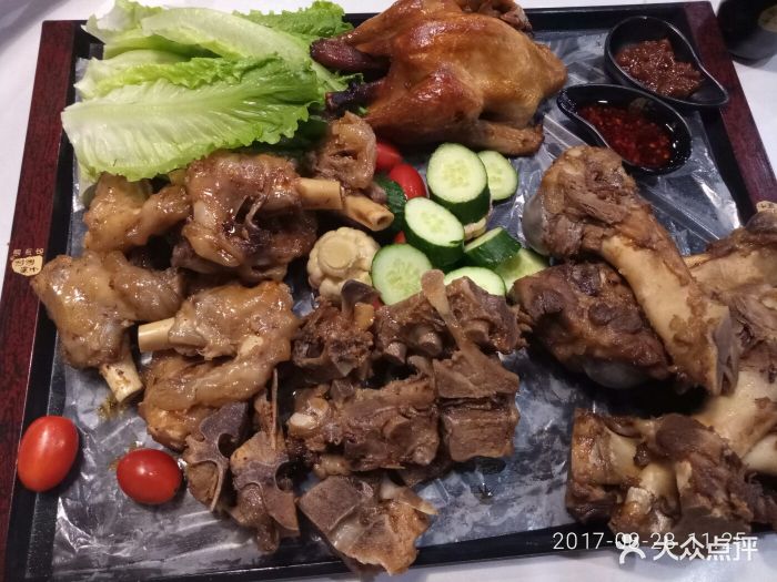 椒二爷 壹锅居(蜀山1912店)大口吃肉图片