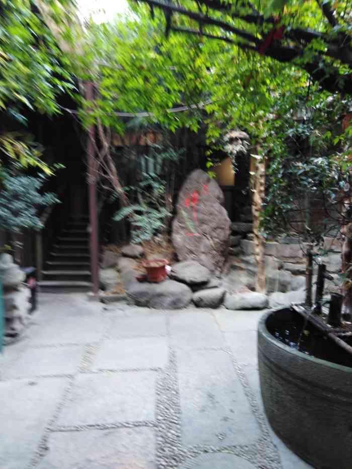 半亩方塘(餐饮部)-"此店只应南方有 为何也会在济宁只能给全.