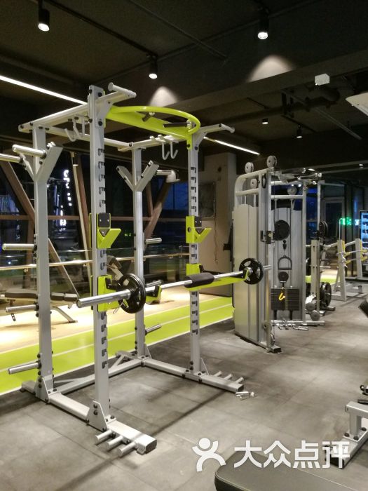 Liking Fit智能健身房(五角场店)