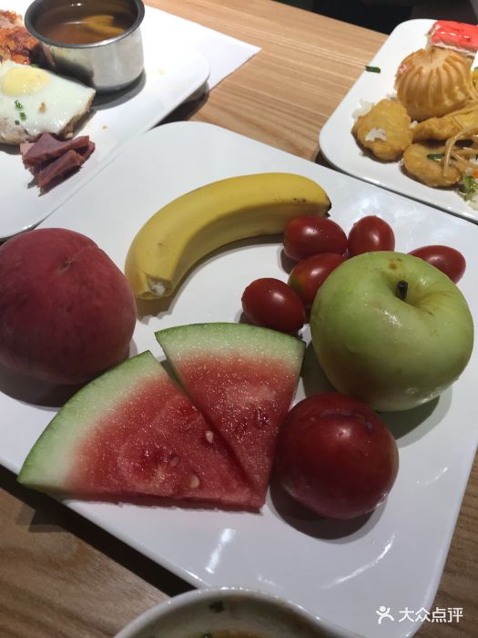 新能量全智能精品自助餐厅