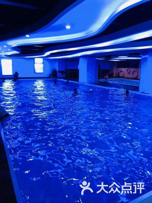 悦美斯健身会所