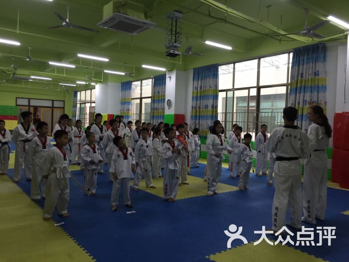 润德国际跆拳道连锁教育机构-图片-广州教育培