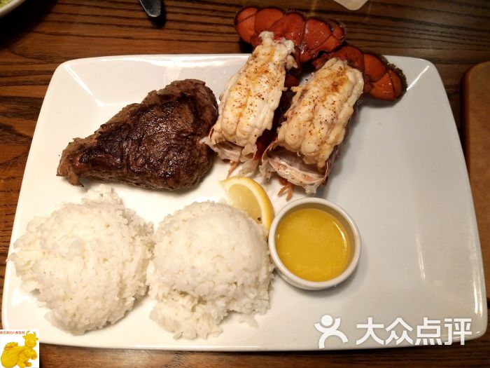菲力牛排套餐配龙虾