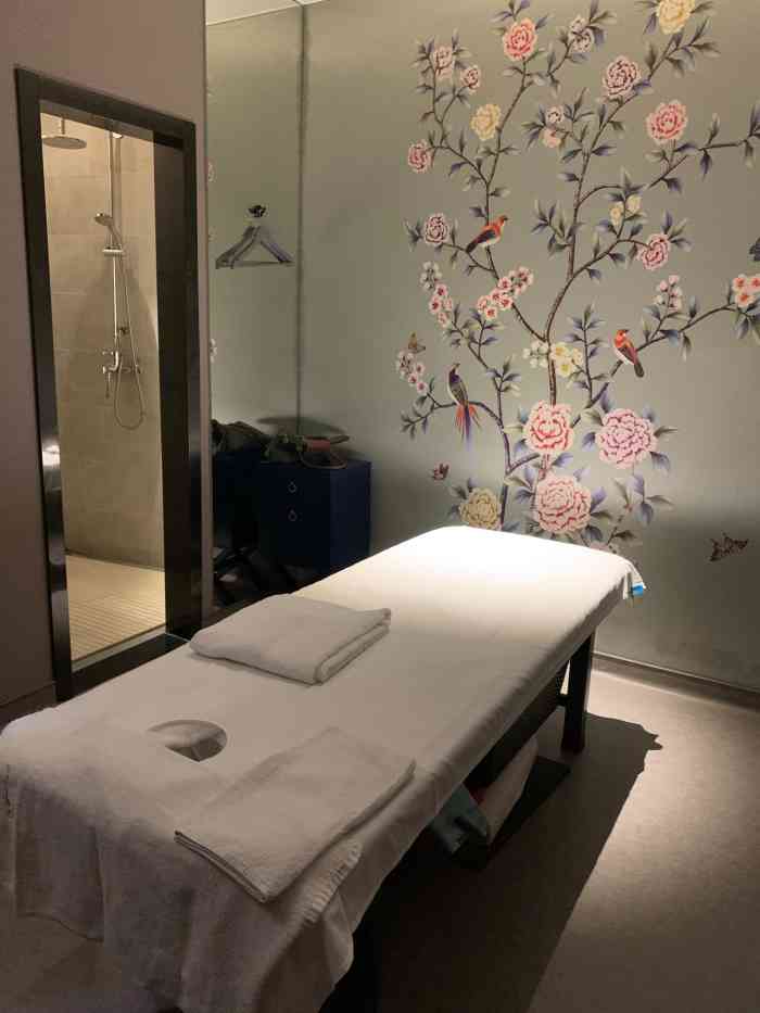 奈瑞儿美颜美养spa(布吉万象汇店)