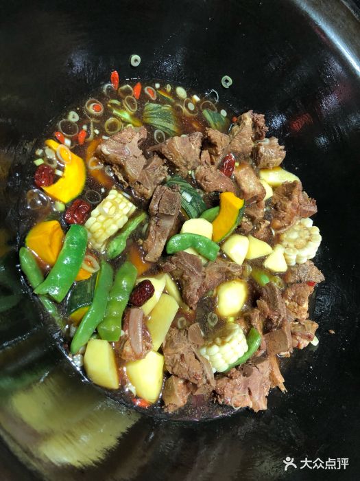 农家排骨一锅出