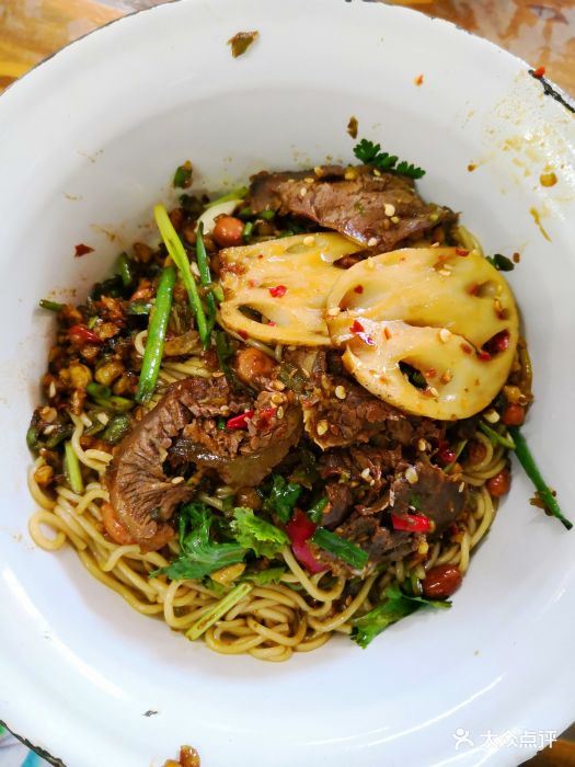 周真真粉面(实验学校总店)牛肉拌粉图片 - 第22张