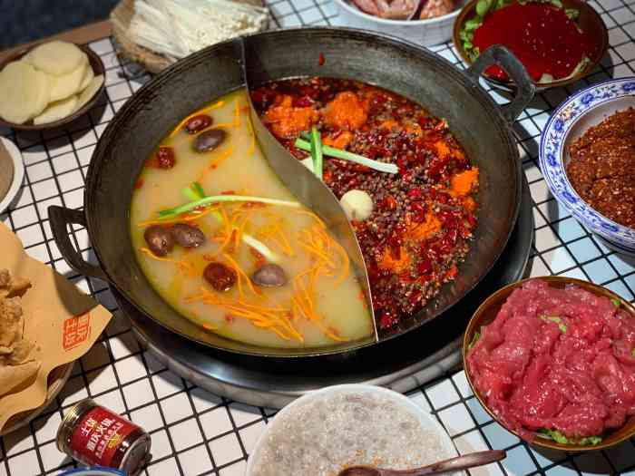土货老火锅洪崖洞店
