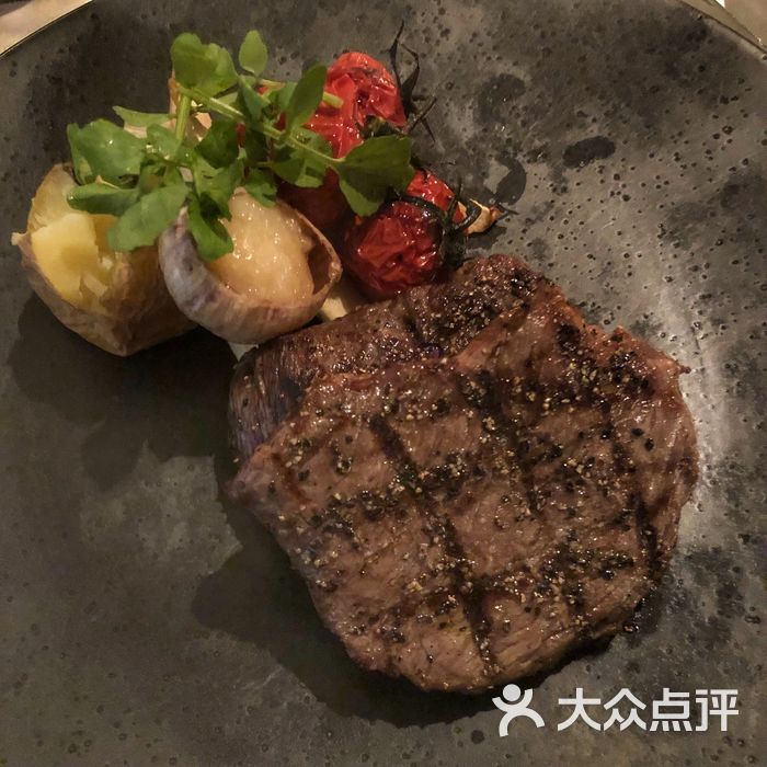 重庆丽晶酒店·罗宾斯牛排馆