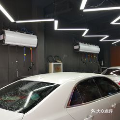 太阳路汽车城，探索未来汽车文化的璀璨之路，太阳路汽车城，探索未来汽车文化的璀璨之路