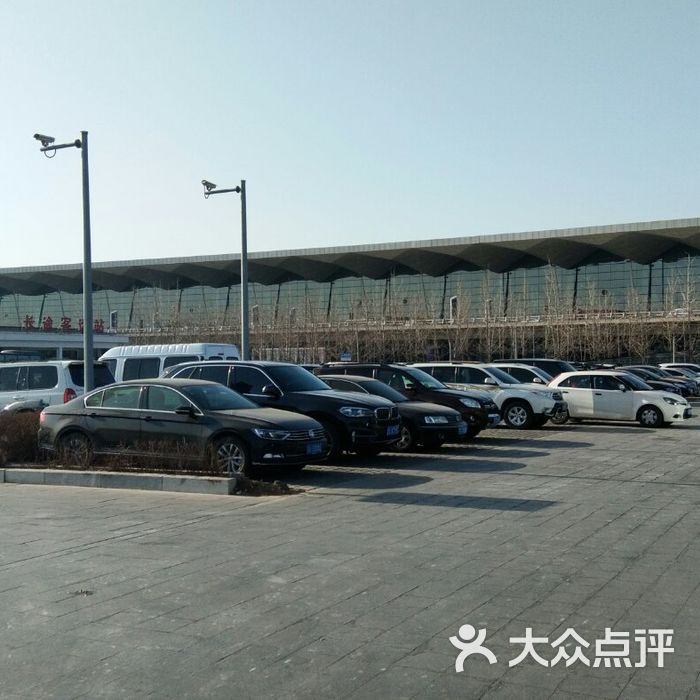 桃仙机场停车场