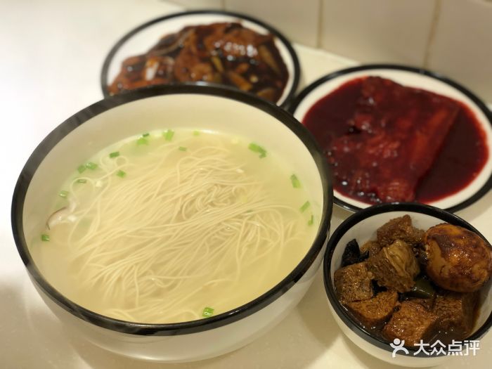 考究浇头面馆-汤面图片-上海美食-大众点评网