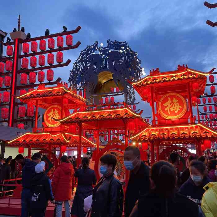 梅河口市美食不夜城