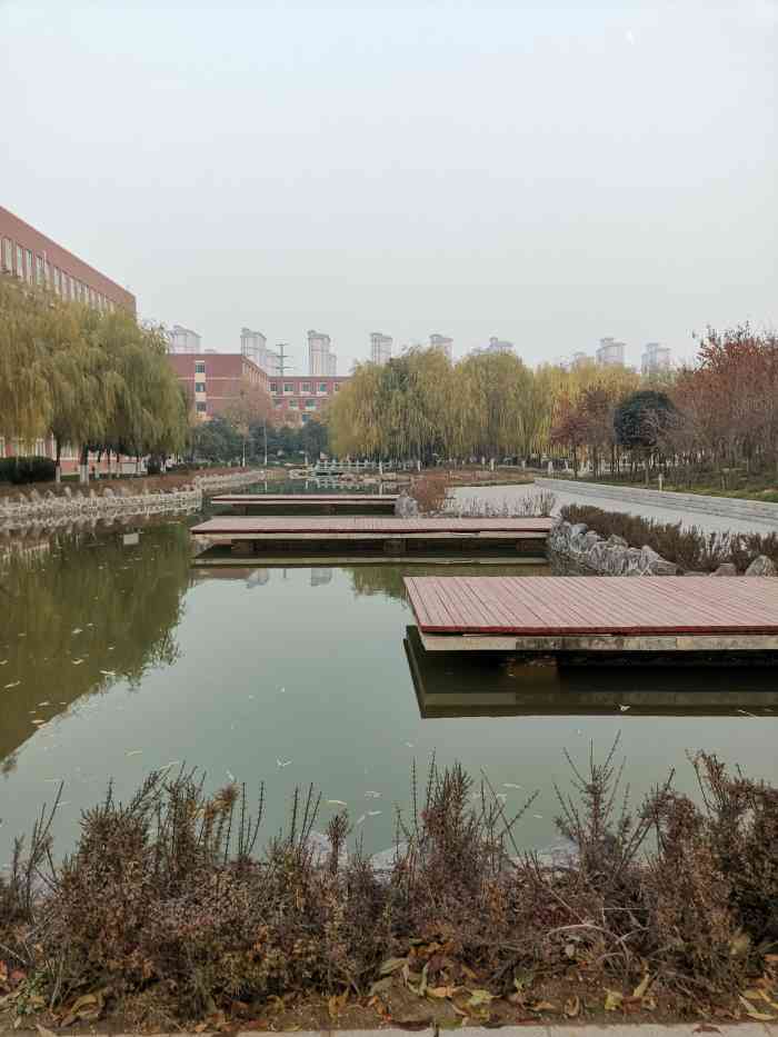 郑州轻工业大学(科学校区)-"学校环境挺不错的,之前在